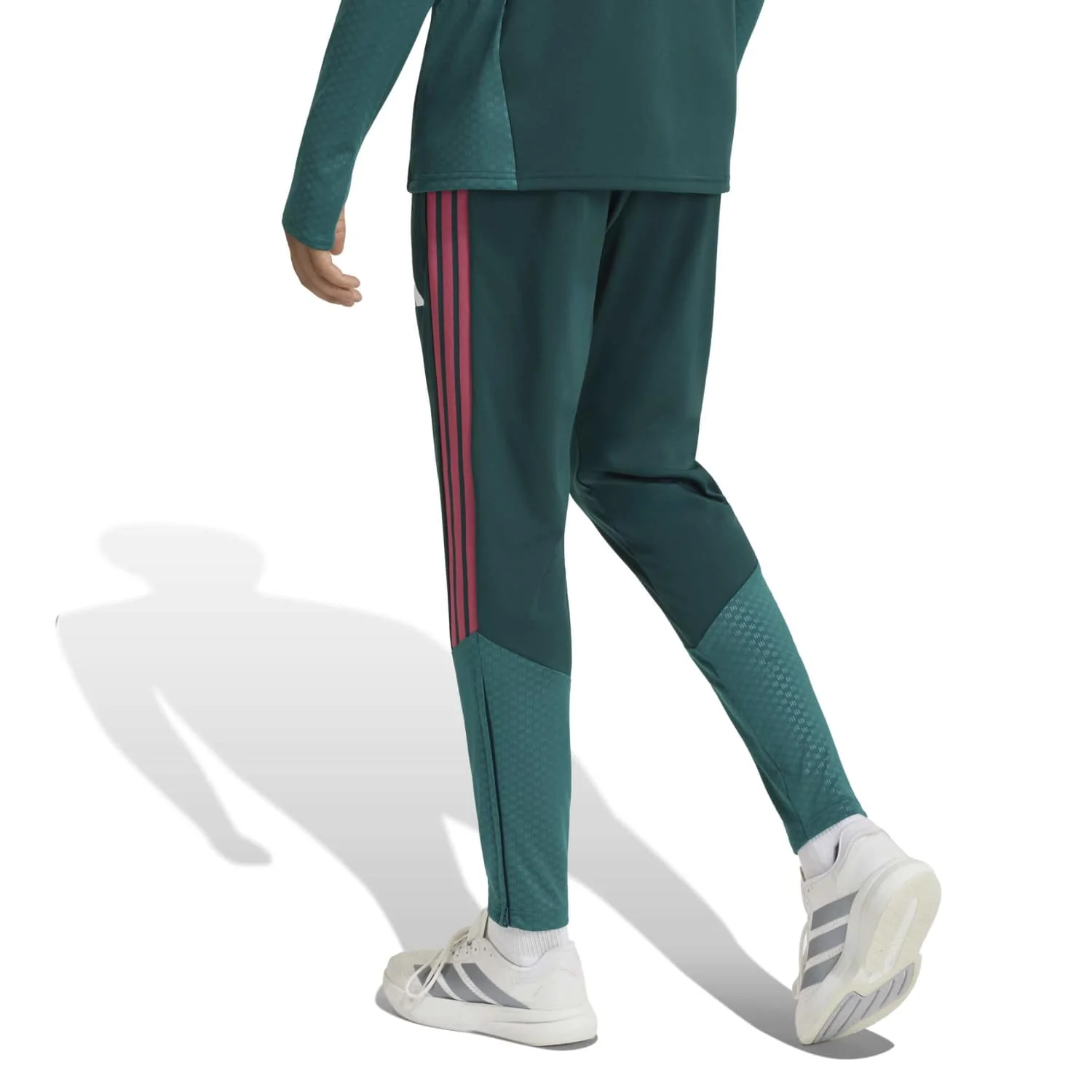 Thumb 4